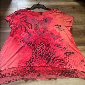 Women's Red Graphic Top